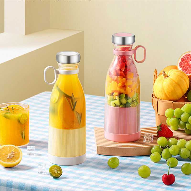 Portable and Electric Blender Bottle Juicer for Shakes